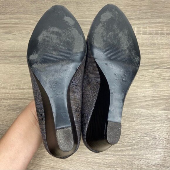 Sam & Libby Snake Print Wedge Heels Size 7.5 - Picture 11 of 12